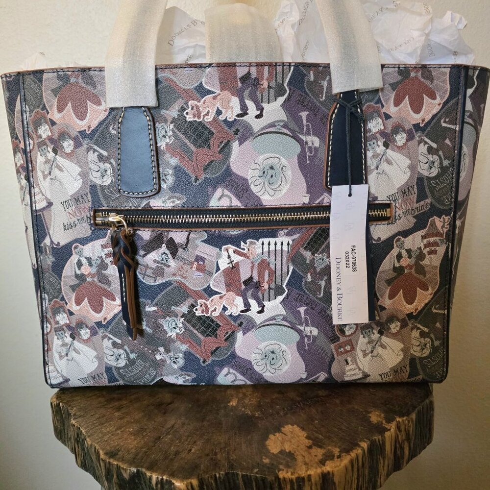 Disney Dooney & Bourke Haunted Mansion Tote NWT - Madame Leota Ghost Toile Bag - Picture 5 of 16